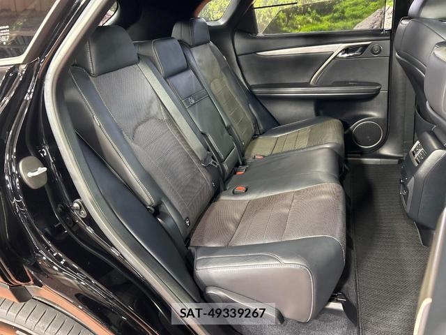 Lexus RX 2017-02 8363153-8