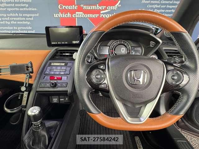 Honda S660 2017-11 8362503-9