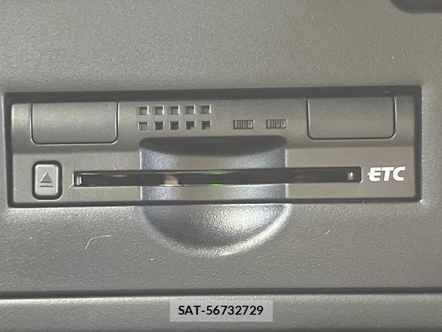 Toyota SAI 2014-09 8362803-6