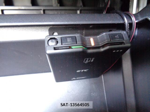 Subaru SAMBAR TRUCK 2023-04 8363116-15