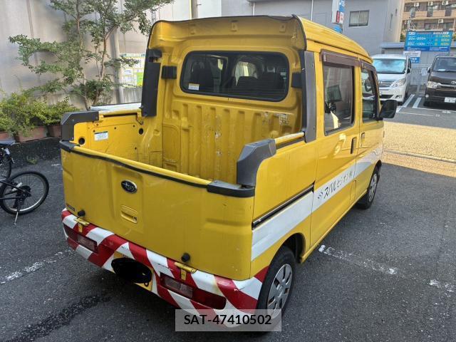 Subaru SAMBAR 2017-01 8363025-1