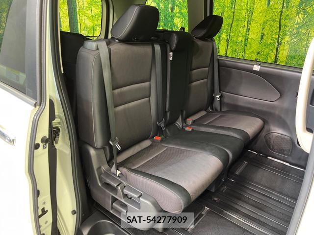 Nissan SERENA 2017-01 8360551-8