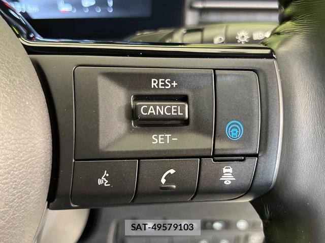 Nissan SERENA 2023-07 8360555-4