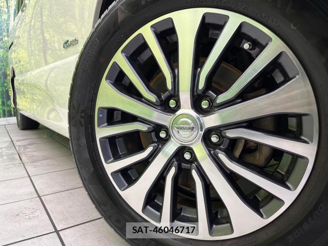 Nissan SERENA 2015-01 8360557-13