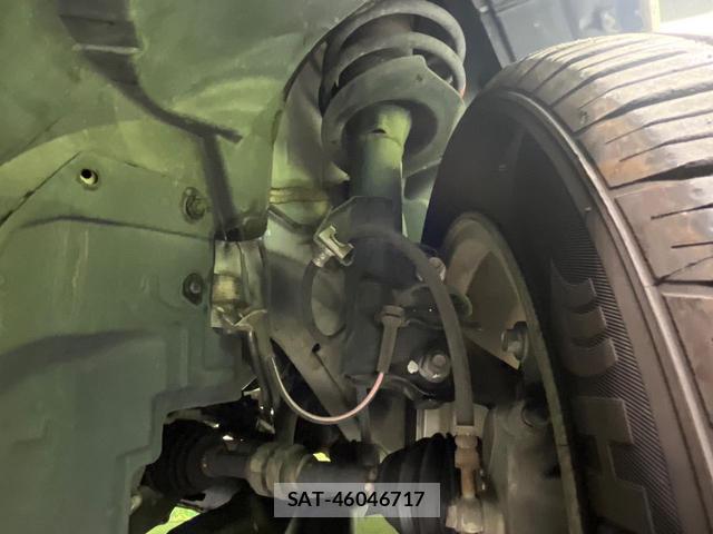 Nissan SERENA 2015-01 8360557-19