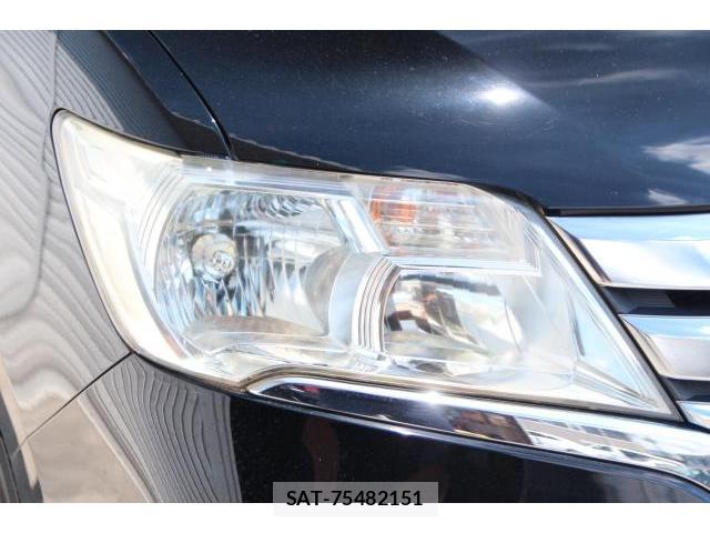 Nissan SERENA 2012-07 8360588-13