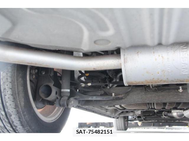 Nissan SERENA 2012-07 8360588-16
