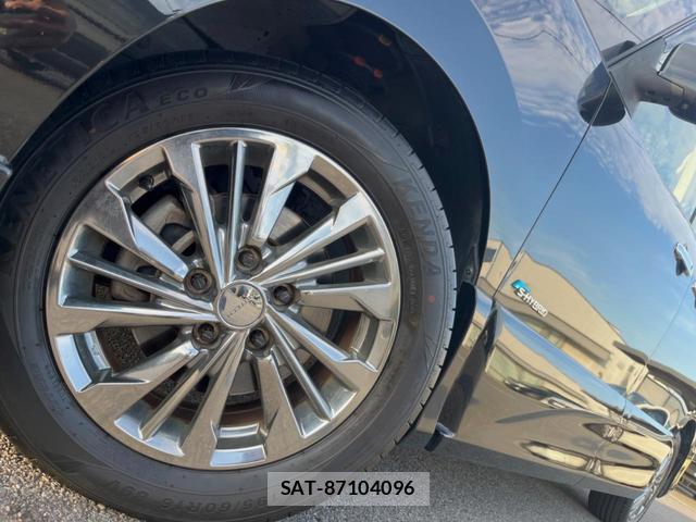 Nissan SERENA 2016-06 8360591-14