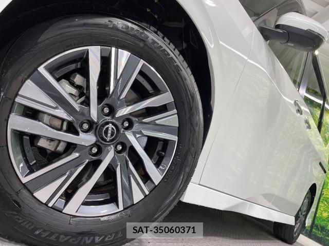Nissan SERENA 2023-10 8360647-14