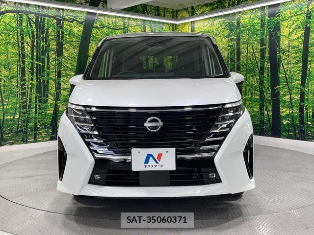 Nissan SERENA 2023-10 8360647-15