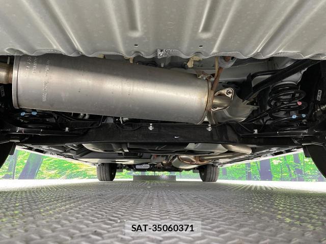 Nissan SERENA 2023-10 8360647-18