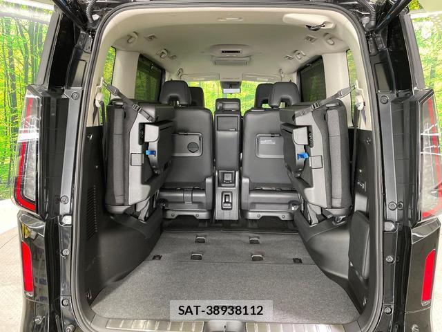 Nissan SERENA 2023-10 8360652-11