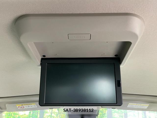 Nissan SERENA 2023-10 8360652-4