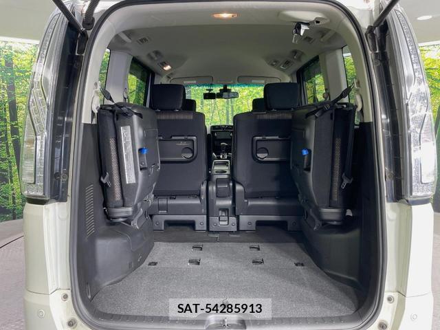 Nissan SERENA 2015-02 8360890-10