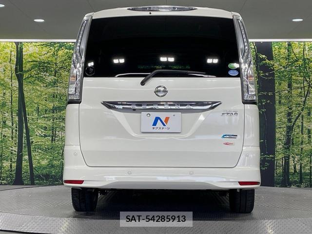 Nissan SERENA 2015-02 8360890-15
