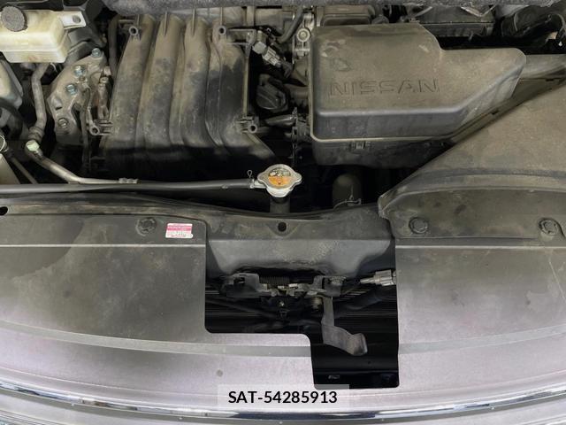 Nissan SERENA 2015-02 8360890-18