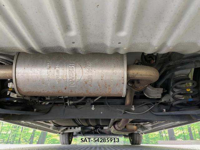 Nissan SERENA 2015-02 8360890-19