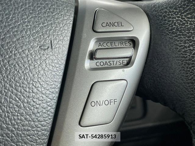 Nissan SERENA 2015-02 8360890-6