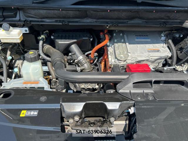 Nissan SERENA 2021-09 8360919-17