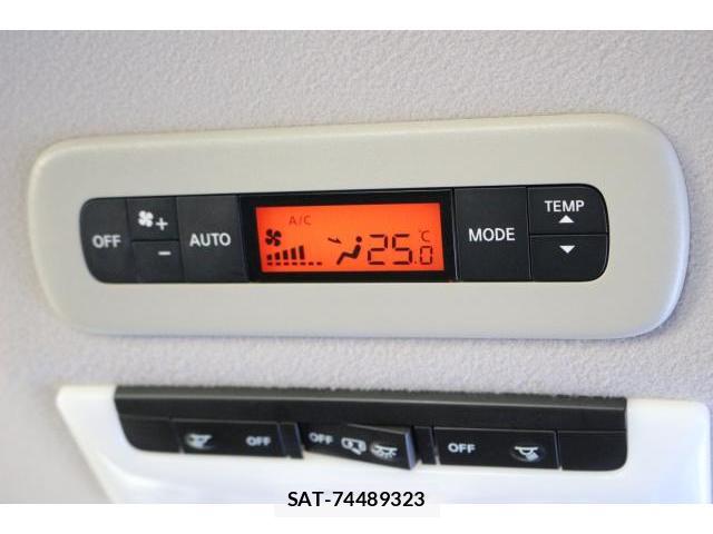 Nissan SERENA 2018-10 8360955-16