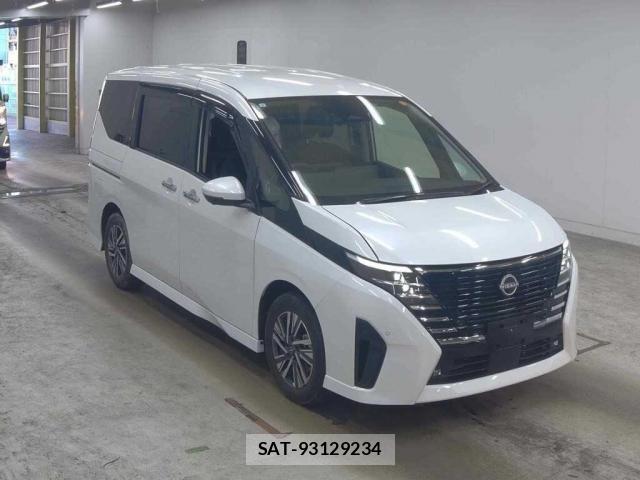 Nissan SERENA 2023-10 8361171-0