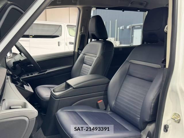 Nissan SERENA 2025-03 8361423-14