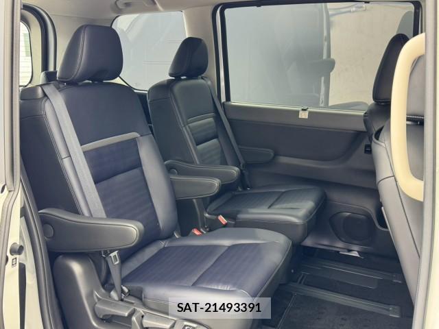 Nissan SERENA 2025-03 8361423-15
