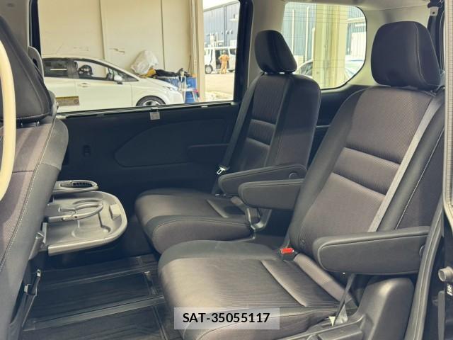 Nissan SERENA 2018-07 8361426-19