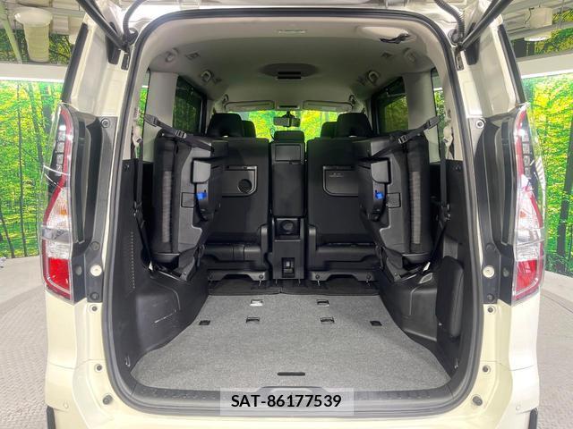 Nissan SERENA 2021-03 8361471-9
