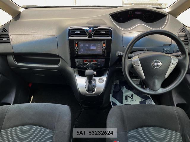 Nissan SERENA 2016-02 8361548-1