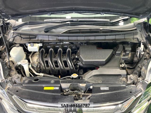 Nissan SERENA 2017-03 8361549-18