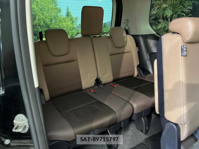 Nissan SERENA 2017-09 8361664-10