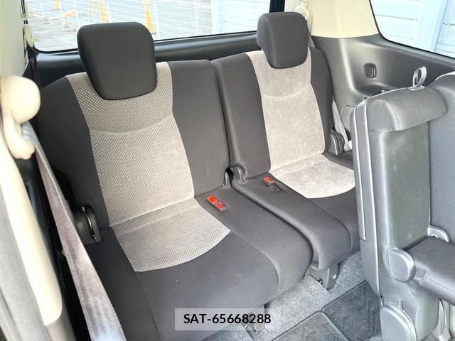 Nissan SERENA 2011-12 8361735-5