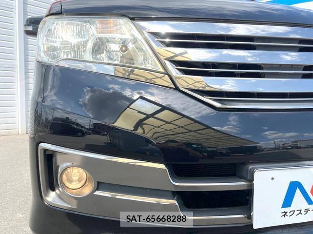 Nissan SERENA 2011-12 8361735-8