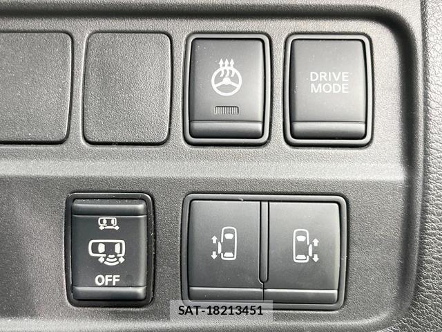 Nissan SERENA 2018-06 8361803-6
