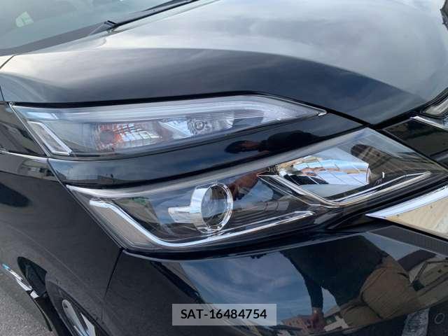 Nissan SERENA 2016-12 8361912-11