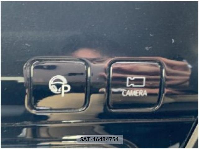 Nissan SERENA 2016-12 8361912-19