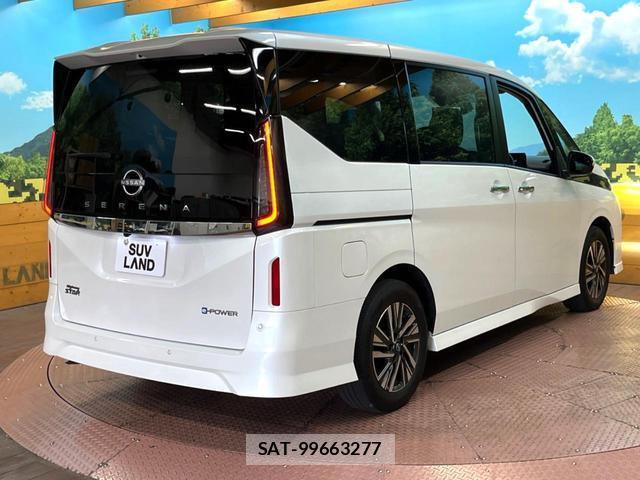 Nissan SERENA 2023-05 8361922-17