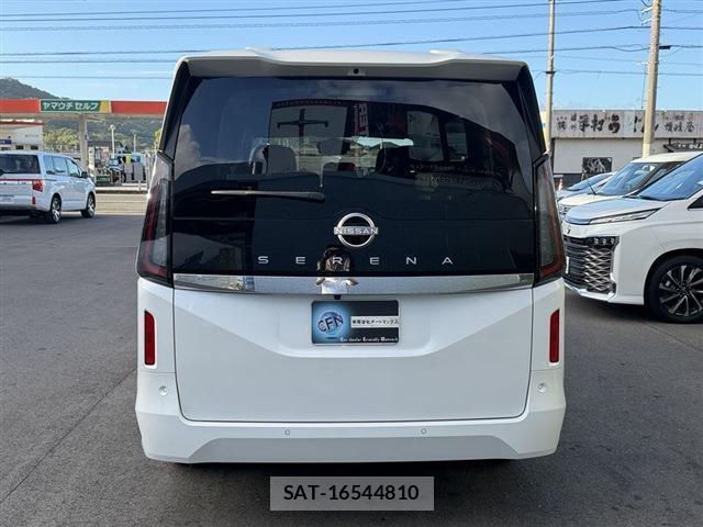 Nissan SERENA 2023-07 8362008-10