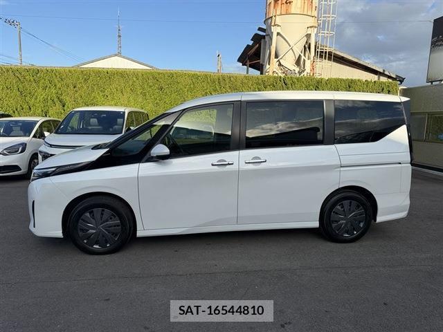Nissan SERENA 2023-07 8362008-4