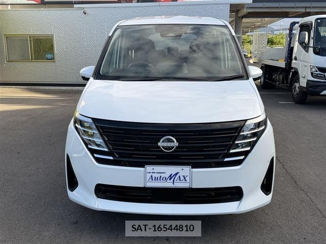 Nissan SERENA 2023-07 8362008-5