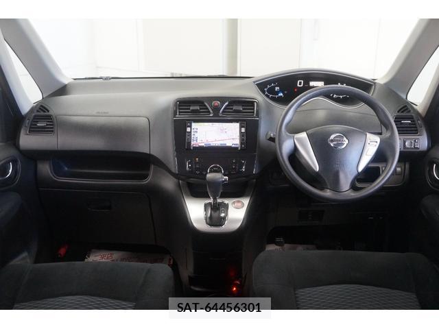 Nissan SERENA 2011-03 8362015-5