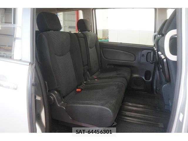 Nissan SERENA 2011-03 8362015-7