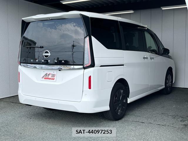 Nissan SERENA 2024-05 8362025-2