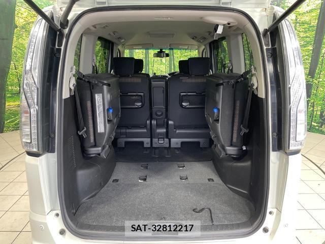 Nissan SERENA 2015-08 8362344-10
