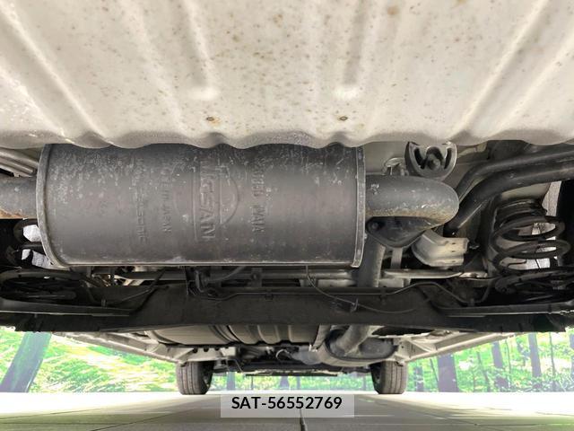 Nissan SERENA 2014-09 8362398-18