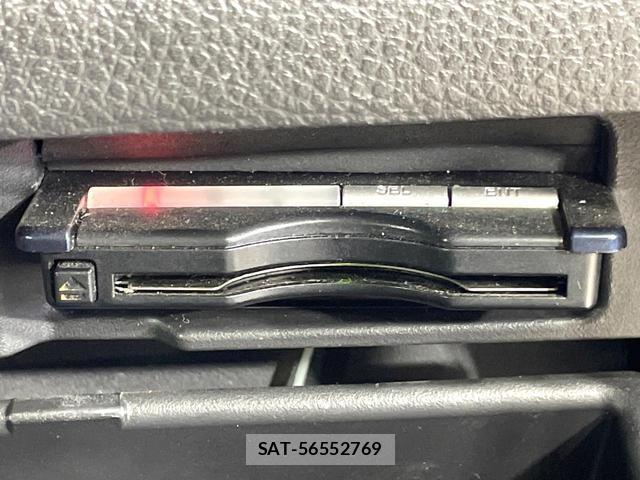 Nissan SERENA 2014-09 8362398-5