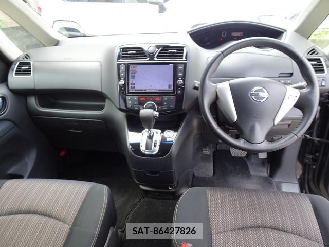 Nissan SERENA 2014-10 8362500-3