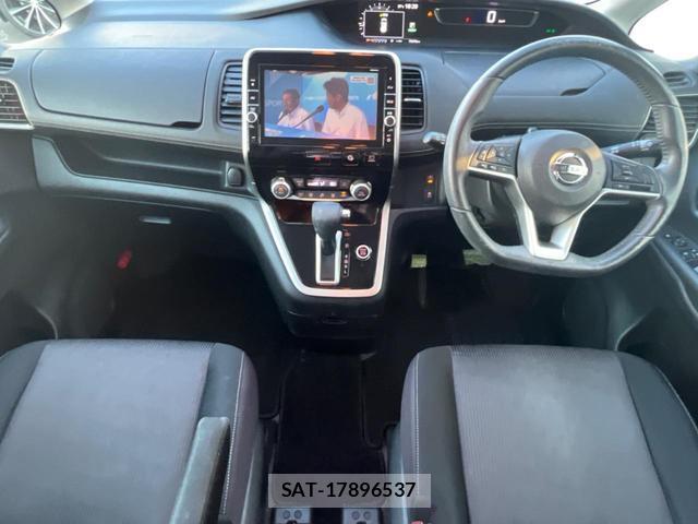 Nissan SERENA 2017-05 8362600-1