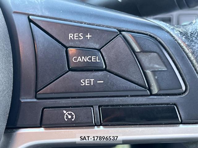 Nissan SERENA 2017-05 8362600-6